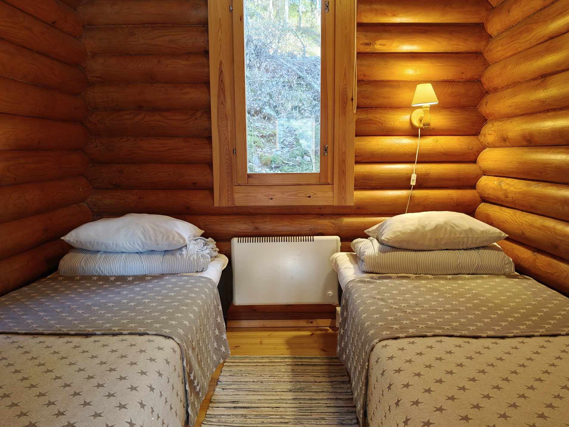 Kaivolampi makuuhuone 2