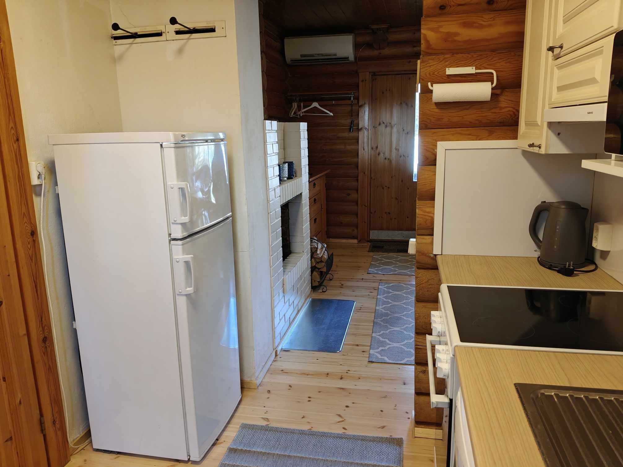 Pikkukilpilampi keittiö 1