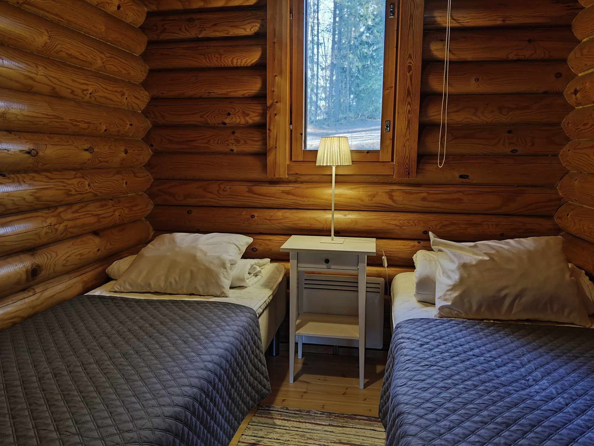 Pikkukilpilampi makuuhuonw 2